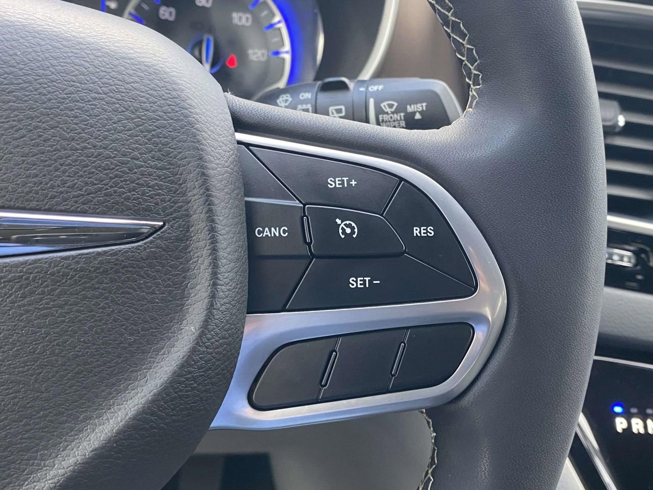 Used 2023 Chrysler Voyager LX image 19