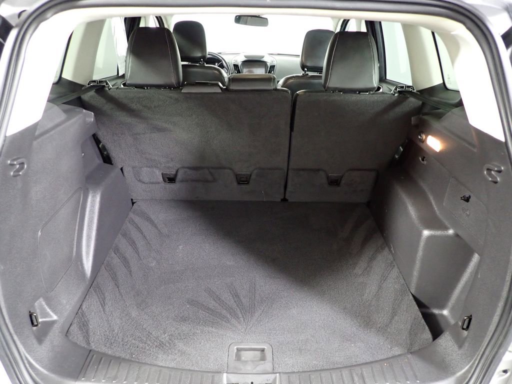 Used 2019 Ford Escape Titanium AWD/4WD image 19