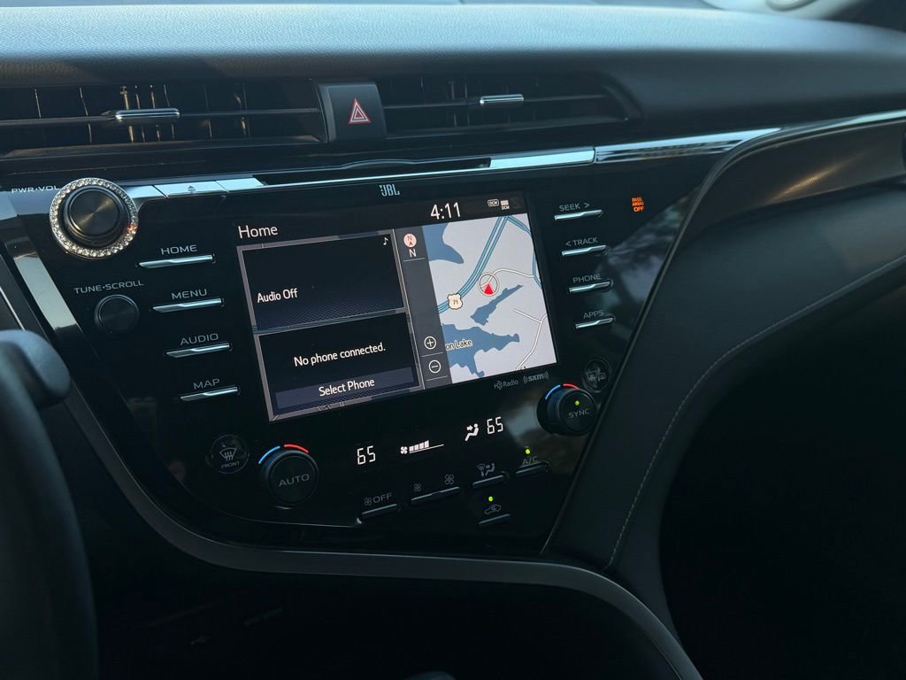 Used 2020 Toyota Camry XSE image 19