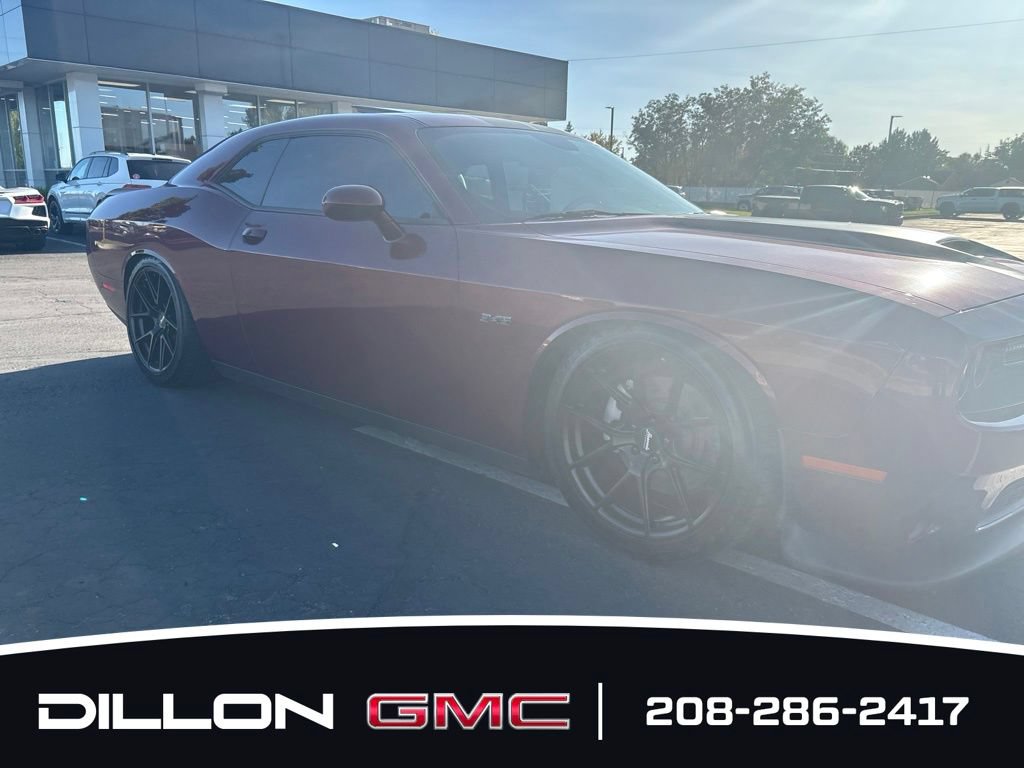 Used 2023 Dodge Challenger R/T w/ Plus Package RWD image 4