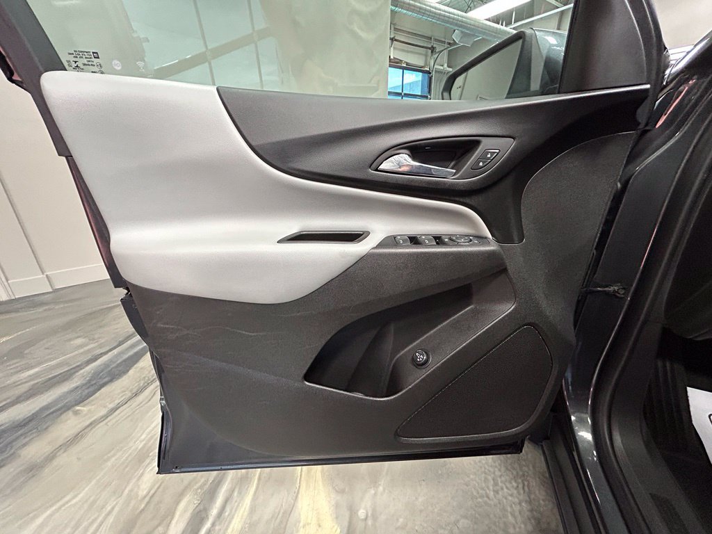 Used 2019 Chevrolet Equinox LT FWD image 49