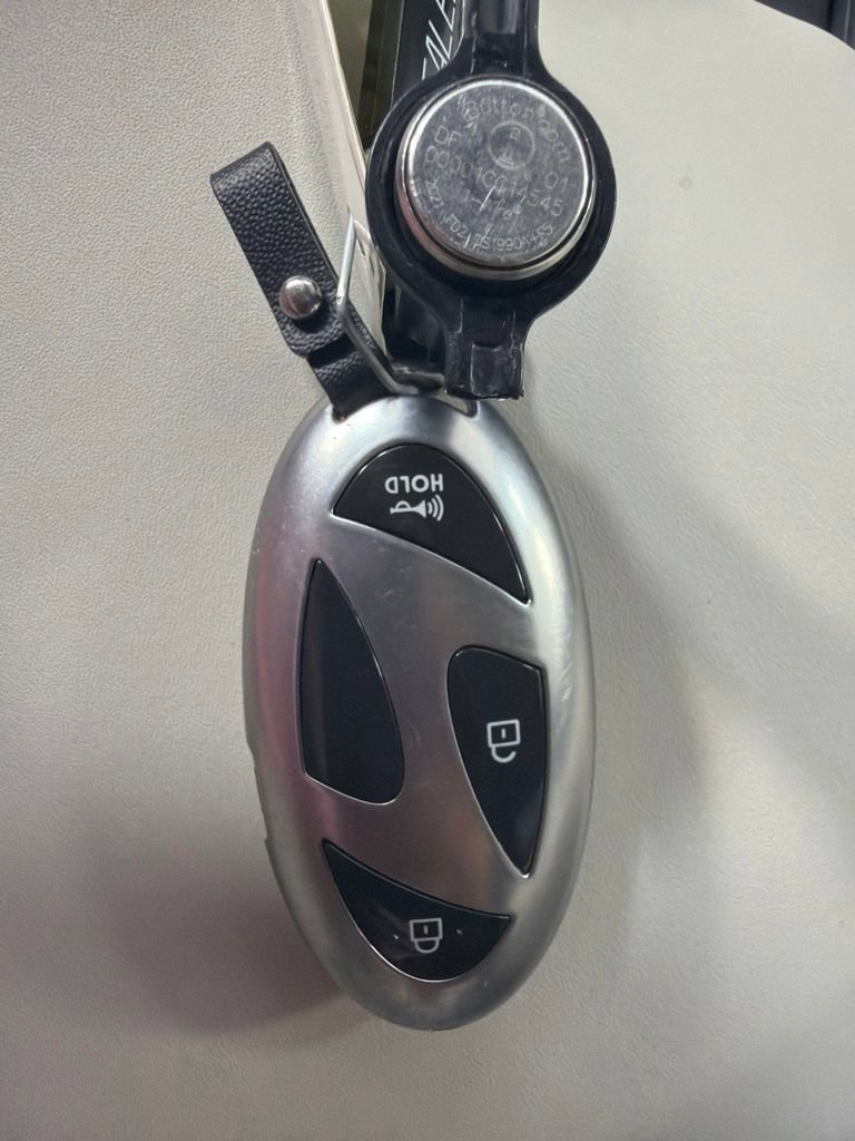 Certified 2025 Hyundai Sonata SEL FWD image 31
