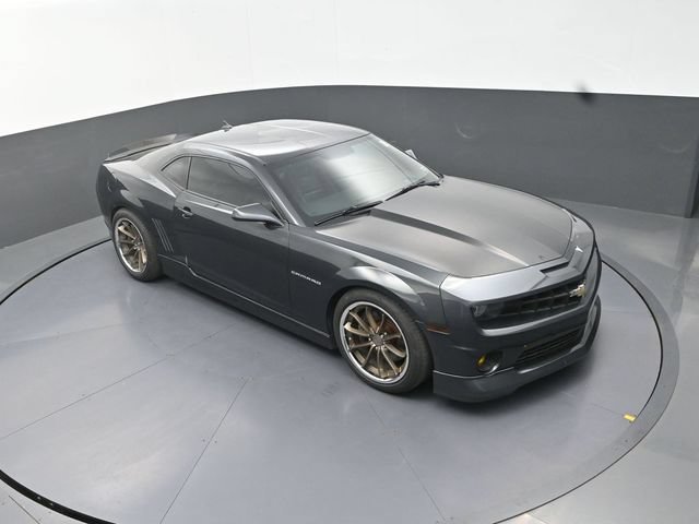 Used 2013 Chevrolet Camaro SS RWD image 20