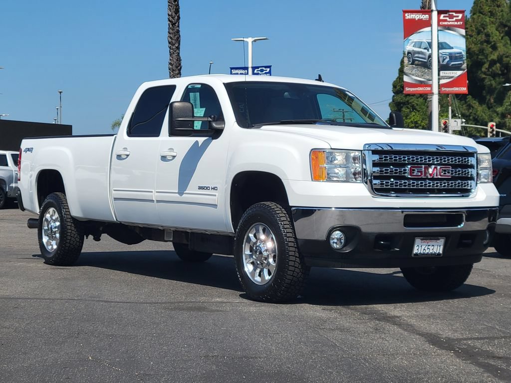 Used 2013 GMC Sierra 3500 SLT w/ SLT Convenience Package AWD/4WD image 32