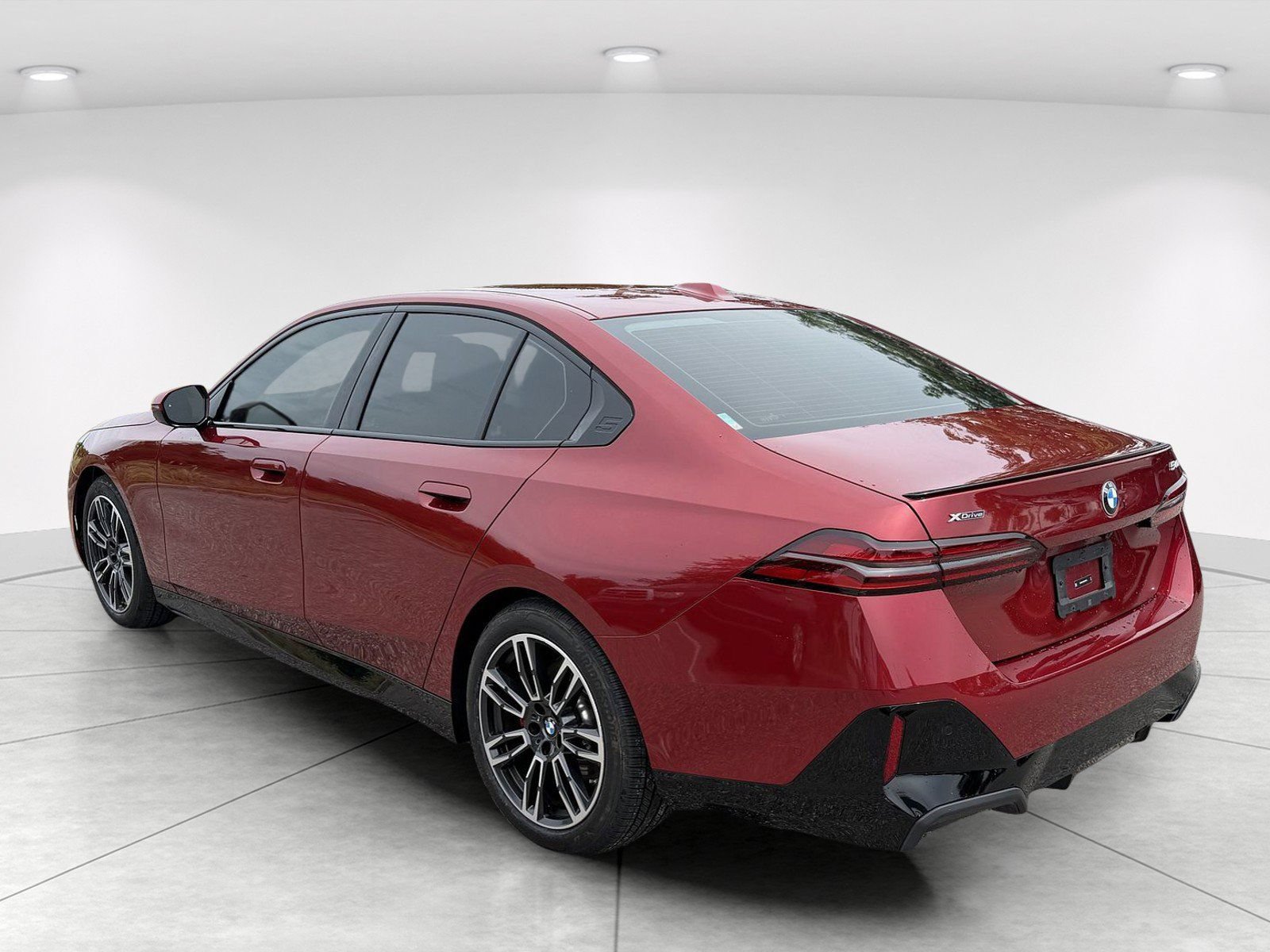 Used 2024 BMW 540i xDrive w/ Premium Package AWD/4WD image 6