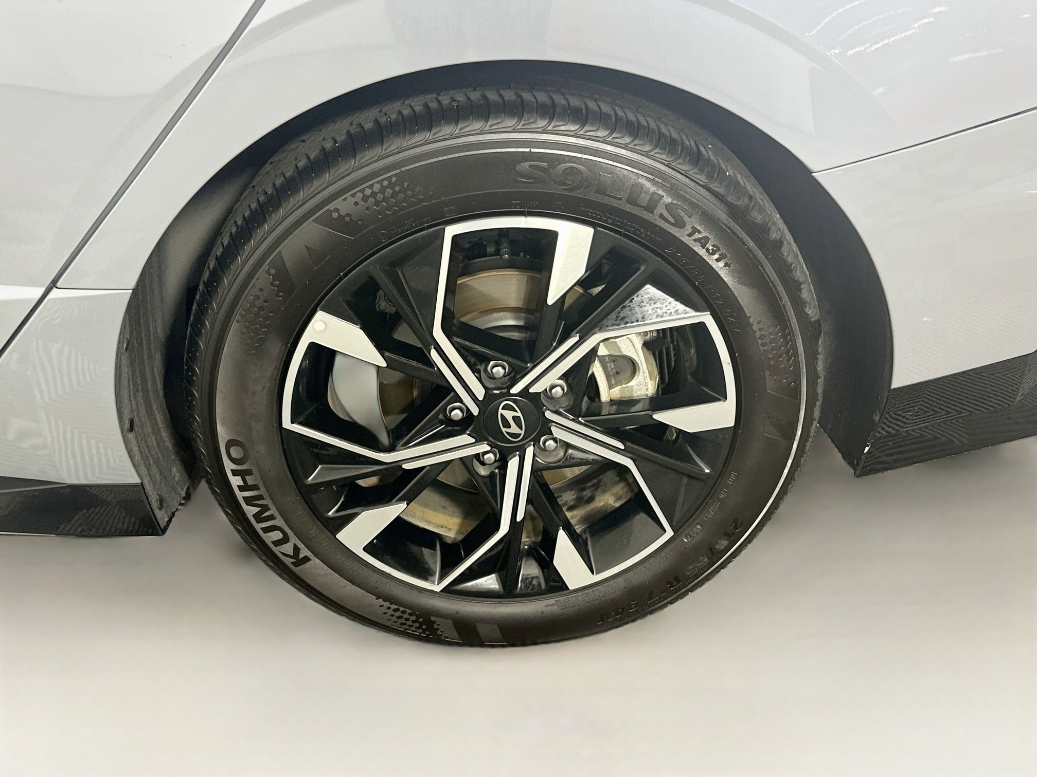 Used 2025 Hyundai Sonata SEL FWD image 11