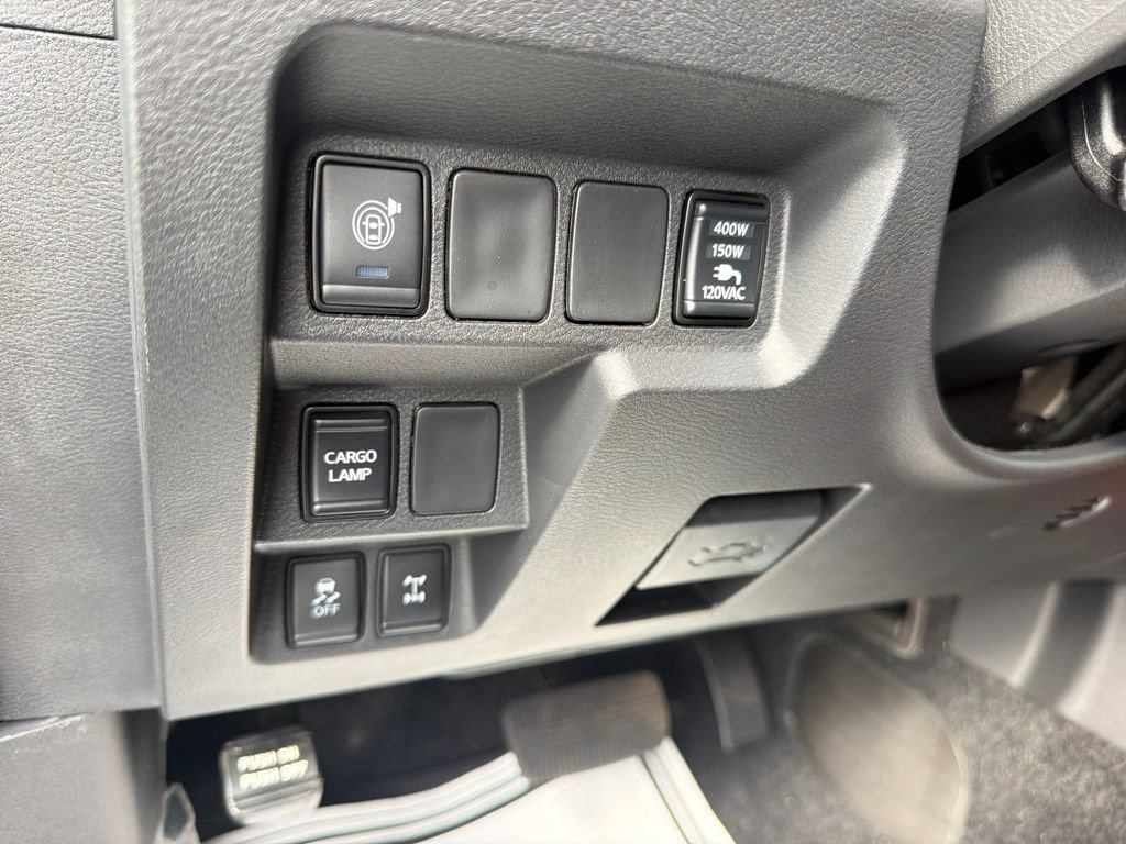 New 2027 Nissan Frontier PRO-4X w/ Pro Convenience Package AWD/4WD image 17