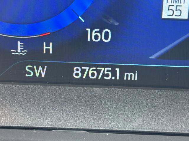 Used 2020 Ford Explorer Platinum image 32