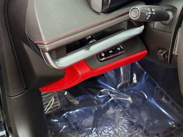 Used 2025 Chevrolet Corvette Z06 image 12