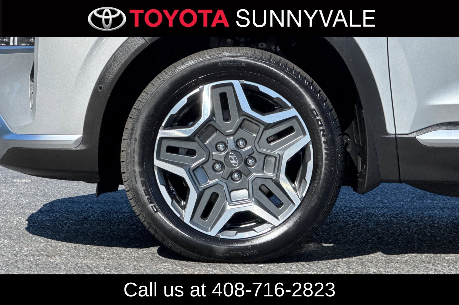 Used 2023 Hyundai Santa Fe Limited AWD/4WD image 12