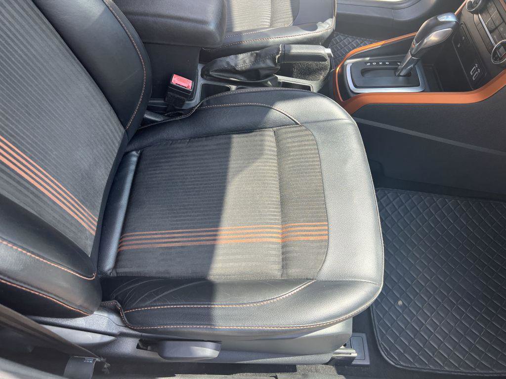 Used 2018 Ford EcoSport SES image 17