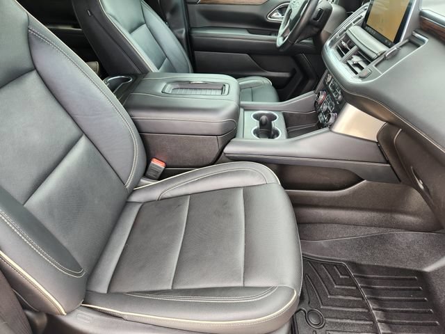 Used 2021 Chevrolet Tahoe Premier w/ Premium Package RWD image 14