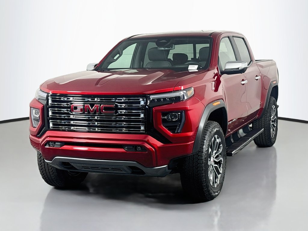New 2026 GMC Canyon Denali AWD/4WD image 3
