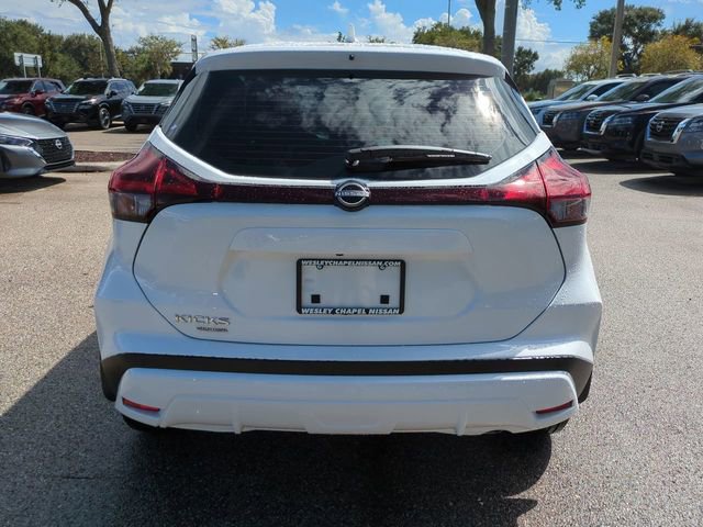 New 2025 Nissan Kicks Play S image 6