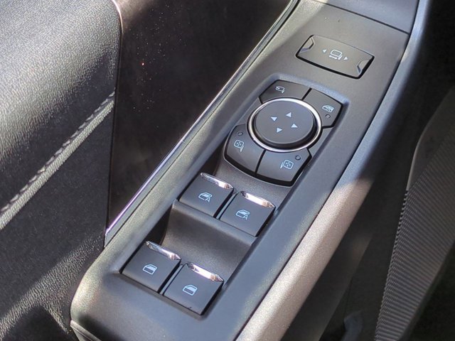 New 2026 Ford F250 4x4 Crew Cab Super Duty image 24