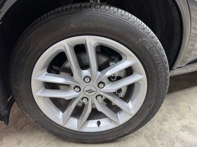 Used 2025 Dodge Durango GT AWD/4WD image 29