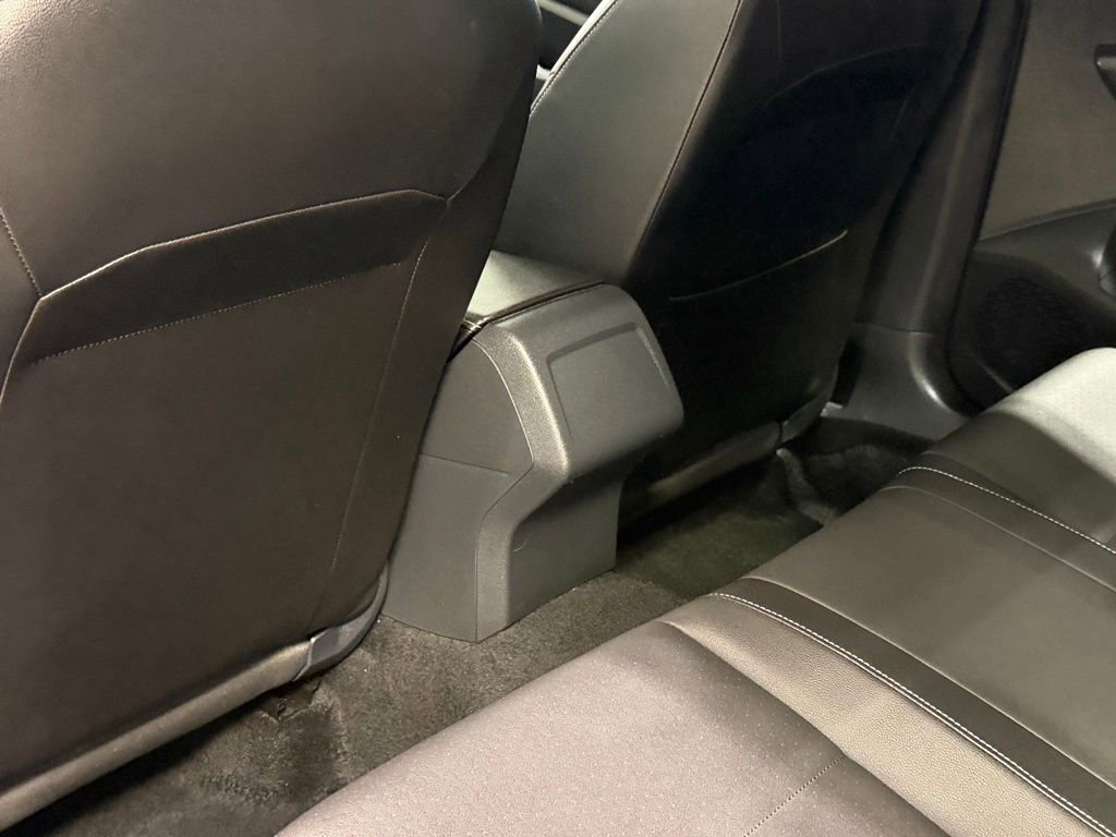 Used 2024 Volkswagen Jetta SE image 22