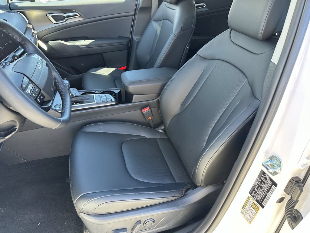 New 2026 Kia Sportage EX w/ EX Panorama Roof Package FWD image 21