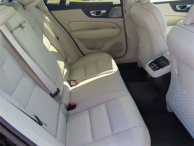 New 2026 Volvo V60 B5 Cross Country Ultra w/ Protection Package Premier image 19