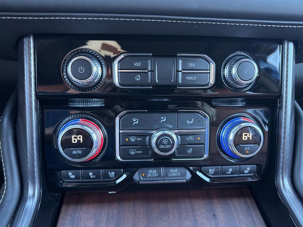 Used 2024 GMC Yukon Denali Ultimate image 23
