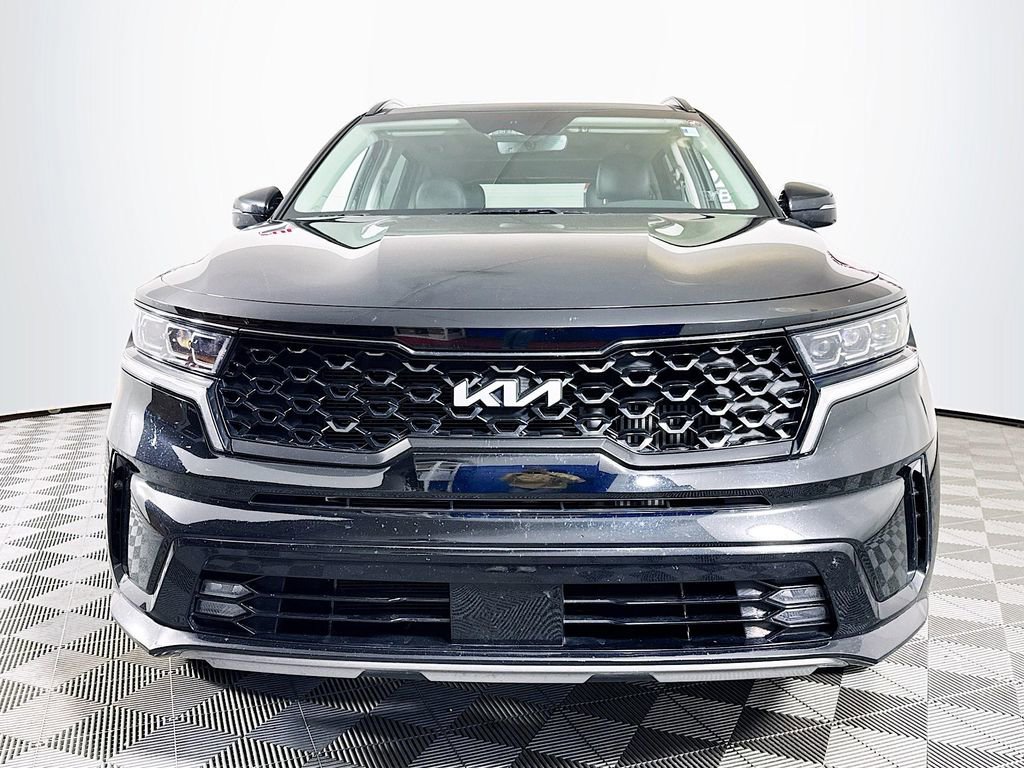 Used 2023 Kia Sorento SX image 2