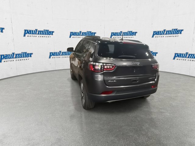 Used 2023 Jeep Compass Limited w/ Elite Group AWD/4WD image 8