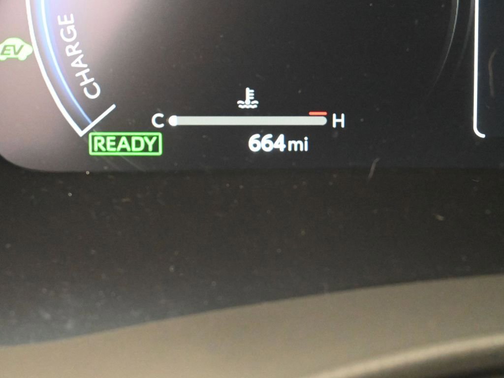 Used 2025 Toyota Highlander Limited image 22