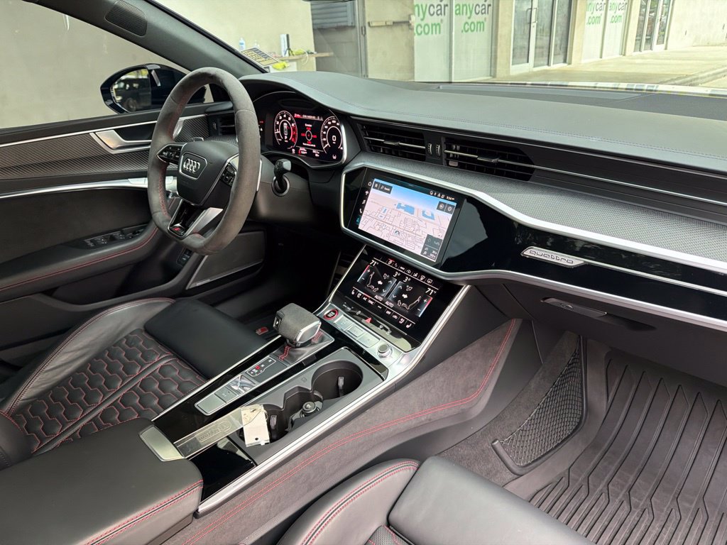 Used 2023 Audi RS 7 Sportback w/ Black Optic Package AWD/4WD image 28
