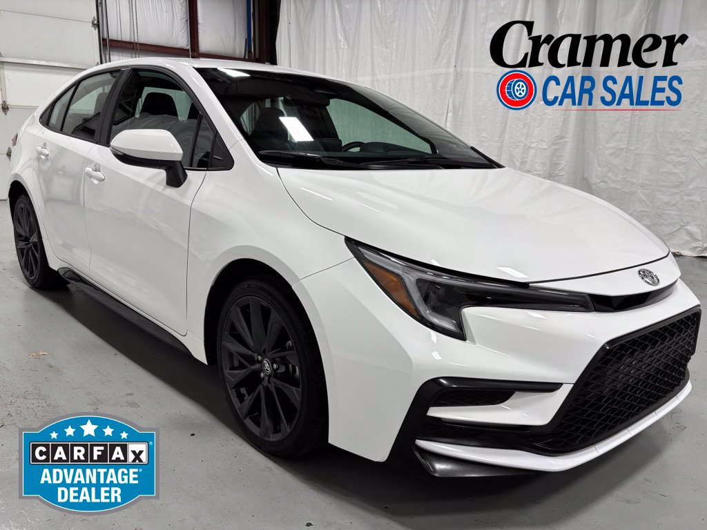 Used 2026 Toyota Corolla SE FWD image 1
