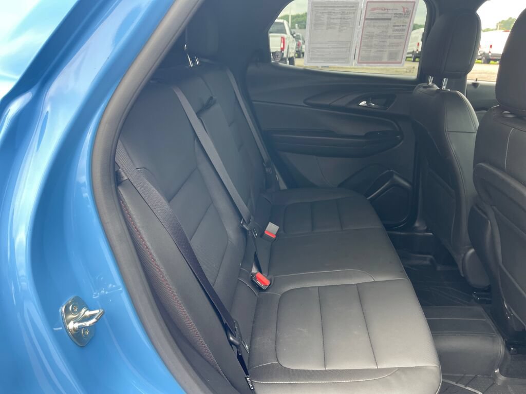 Used 2024 Chevrolet TrailBlazer RS w/ Driver Confidence Package AWD/4WD image 28