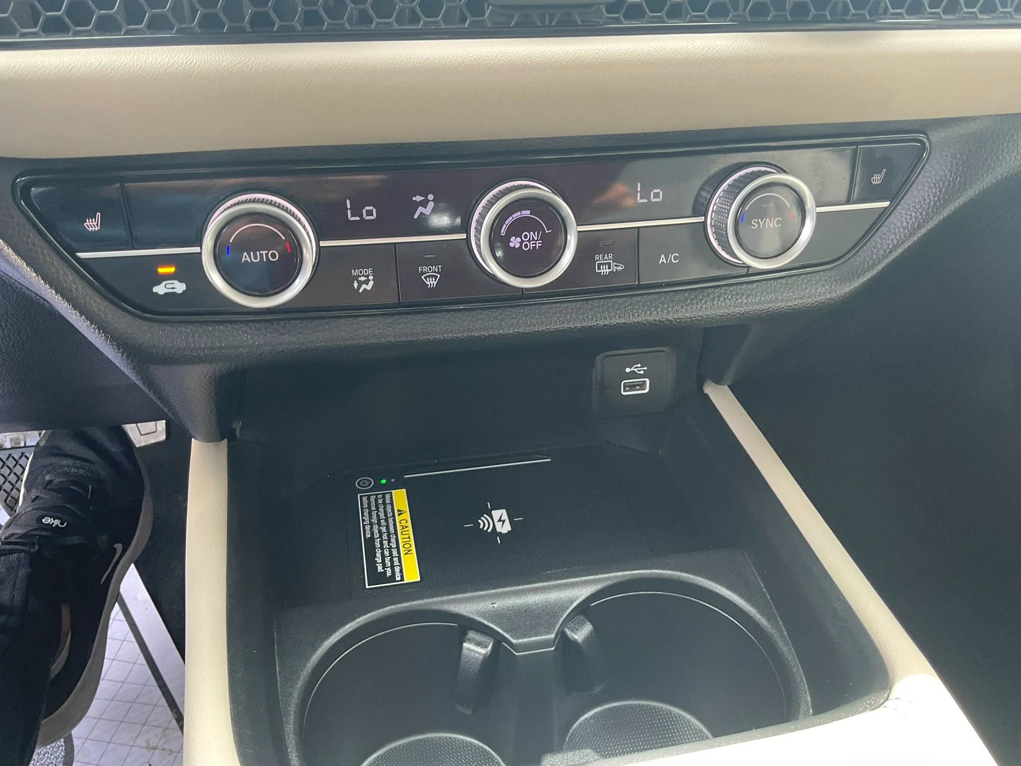 Used 2024 Honda HR-V EX-L image 26