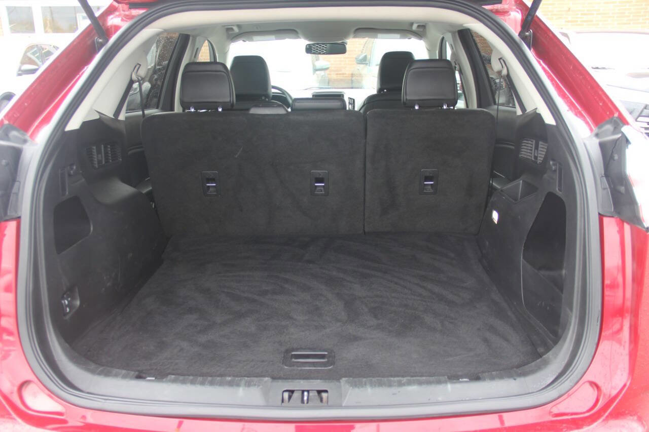 Certified 2024 Ford Edge SEL image 10