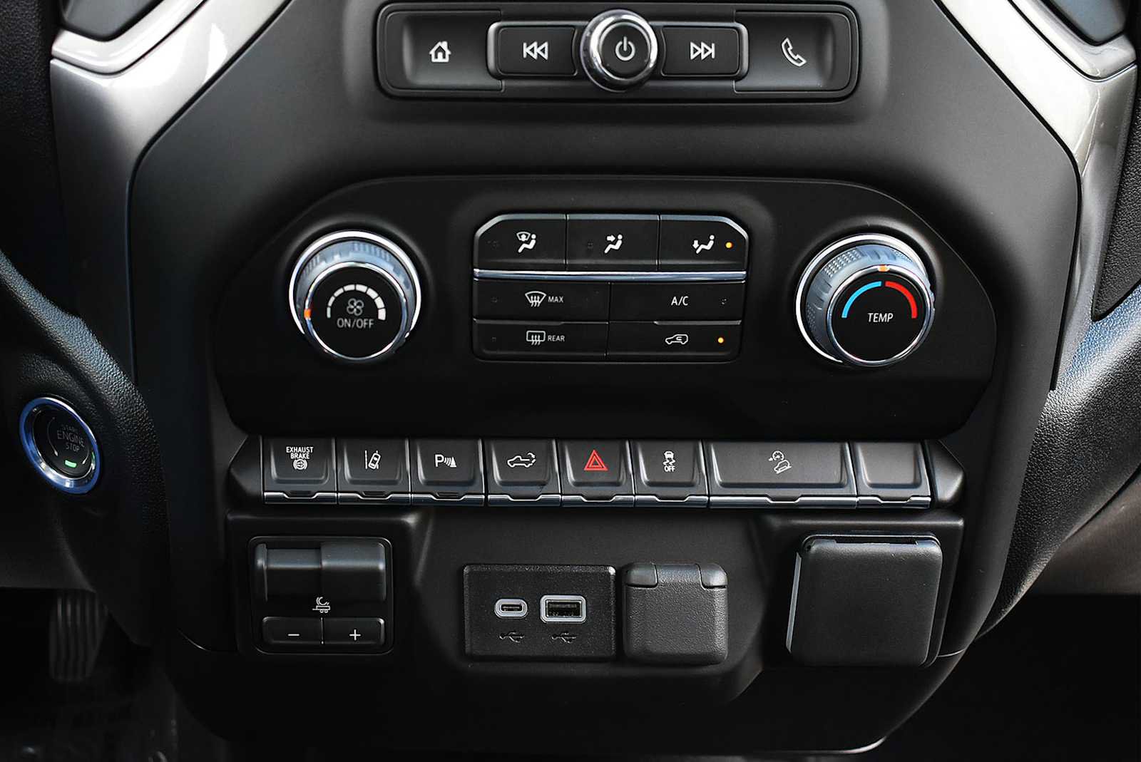 New 2026 Chevrolet Silverado 2500 Custom w/ Custom Value Package AWD/4WD image 19
