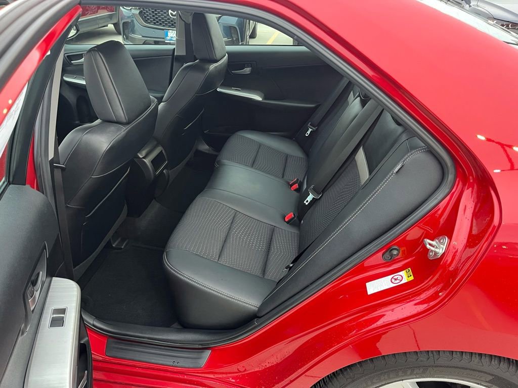 Used 2012 Toyota Camry SE image 13