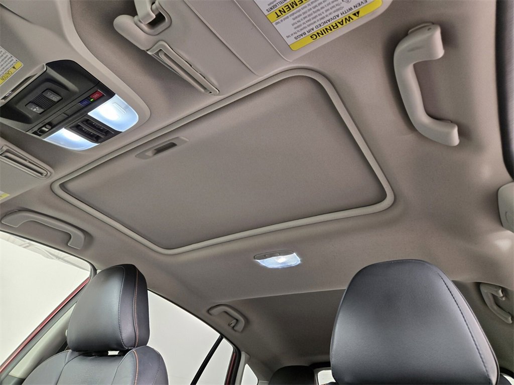 Used 2019 Subaru Crosstrek 2.0i Limited w/ Moonroof Package w/Navigation image 15