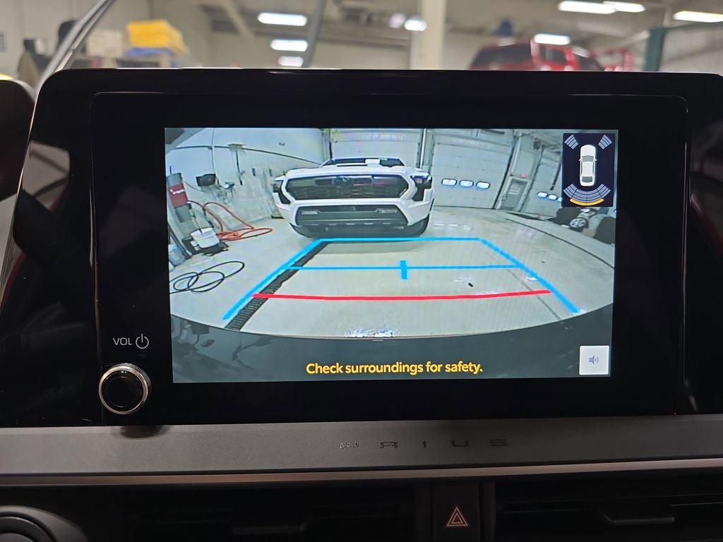 Used 2026 Toyota Prius LE image 25