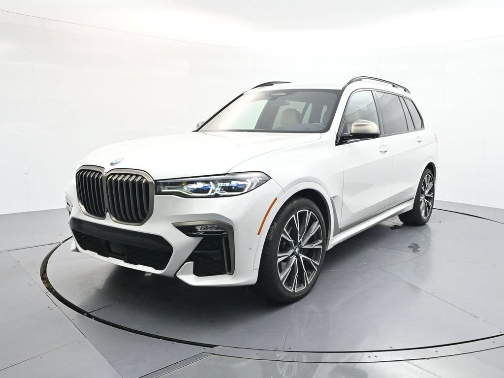 Used 2022 BMW X7 M50i AWD/4WD image 3