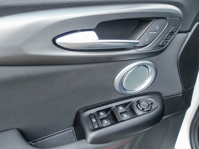 Used 2024 Dodge Hornet GT image 5