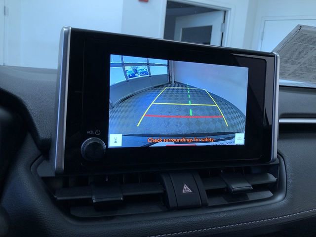 Certified 2025 Toyota RAV4 XLE AWD/4WD image 27