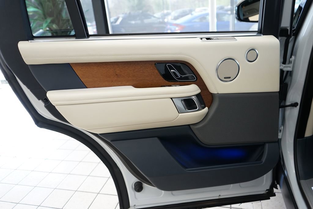 Used 2019 Land Rover Range Rover Long Wheelbase Supercharged image 55