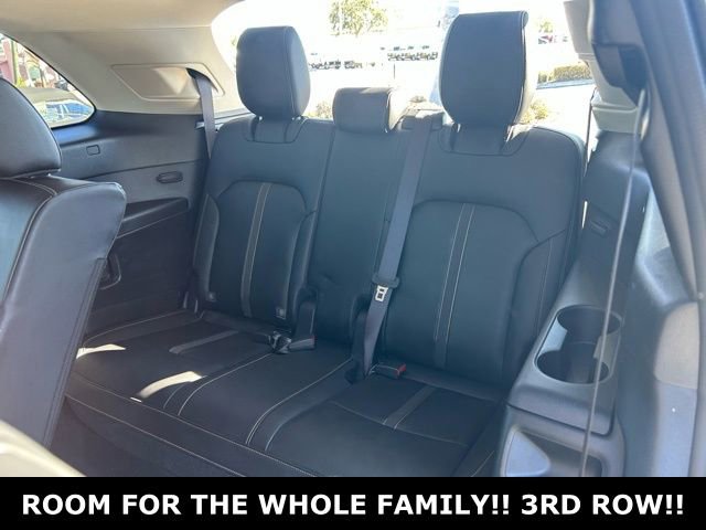 Used 2025 MAZDA CX-90 3.3 Turbo w/ Select Package image 16