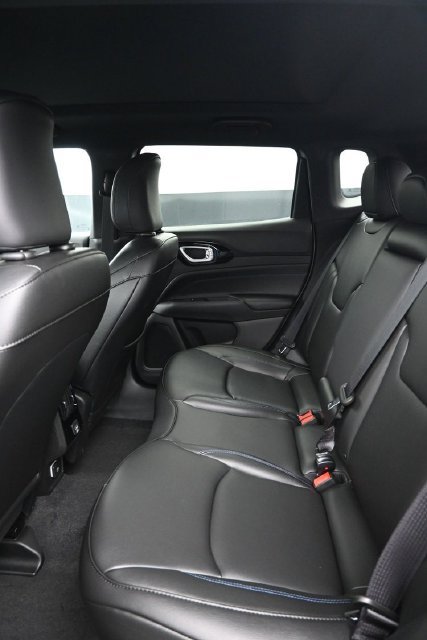 New 2026 Jeep Compass Limited w/ Sun, Sound & Navigation Group AWD/4WD image 8