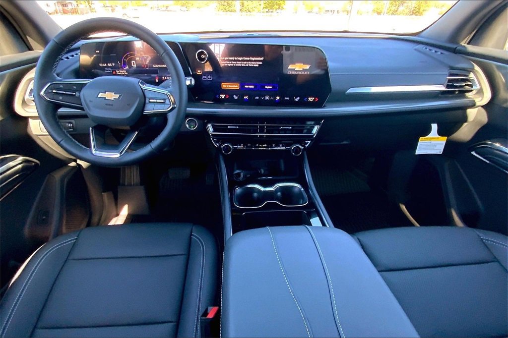 New 2026 Chevrolet Traverse LT image 6