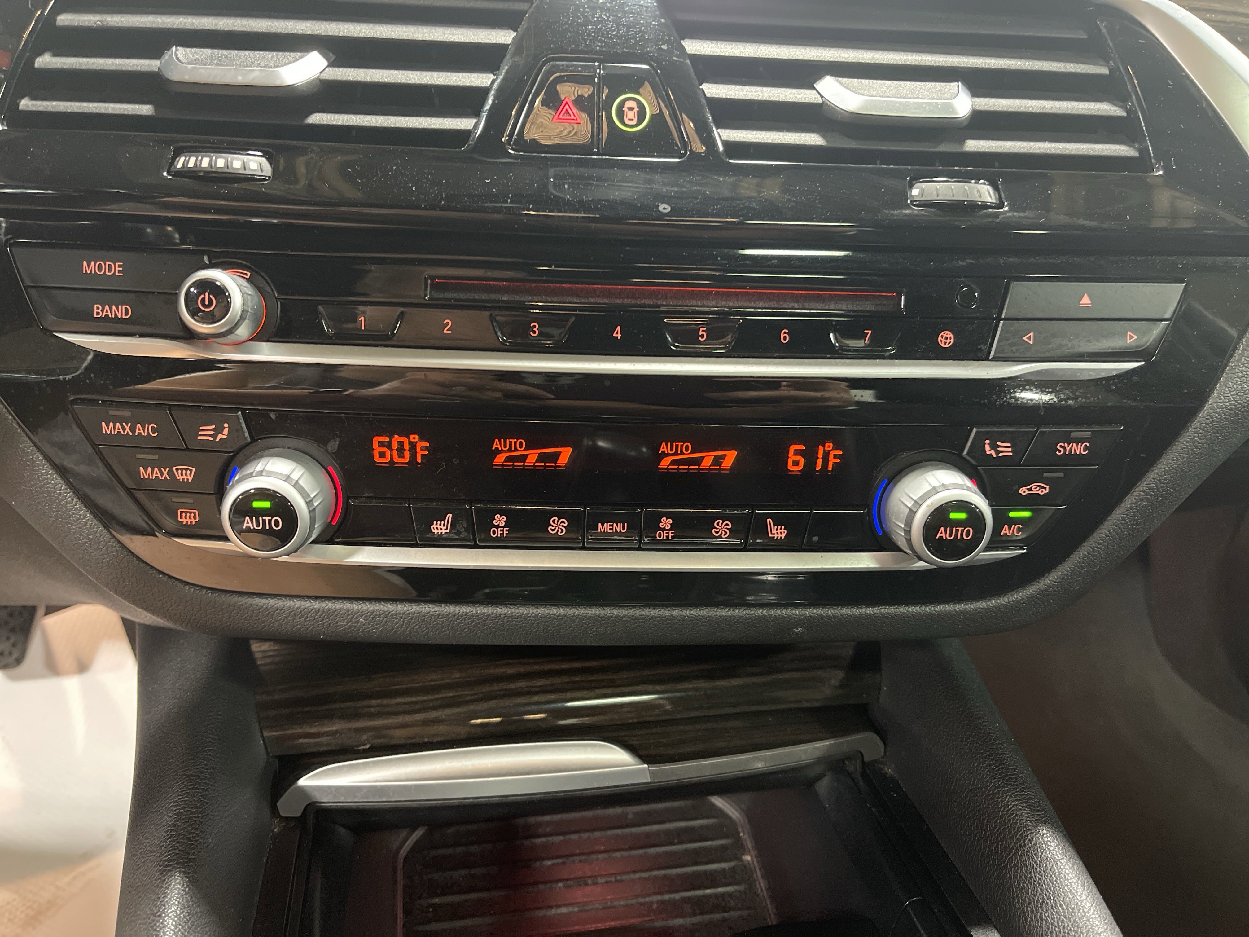 Used 2019 BMW 530i xDrive 530i xDrive w/ Convenience Package image 24