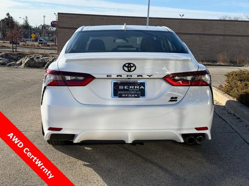 Used 2024 Toyota Camry SE image 4