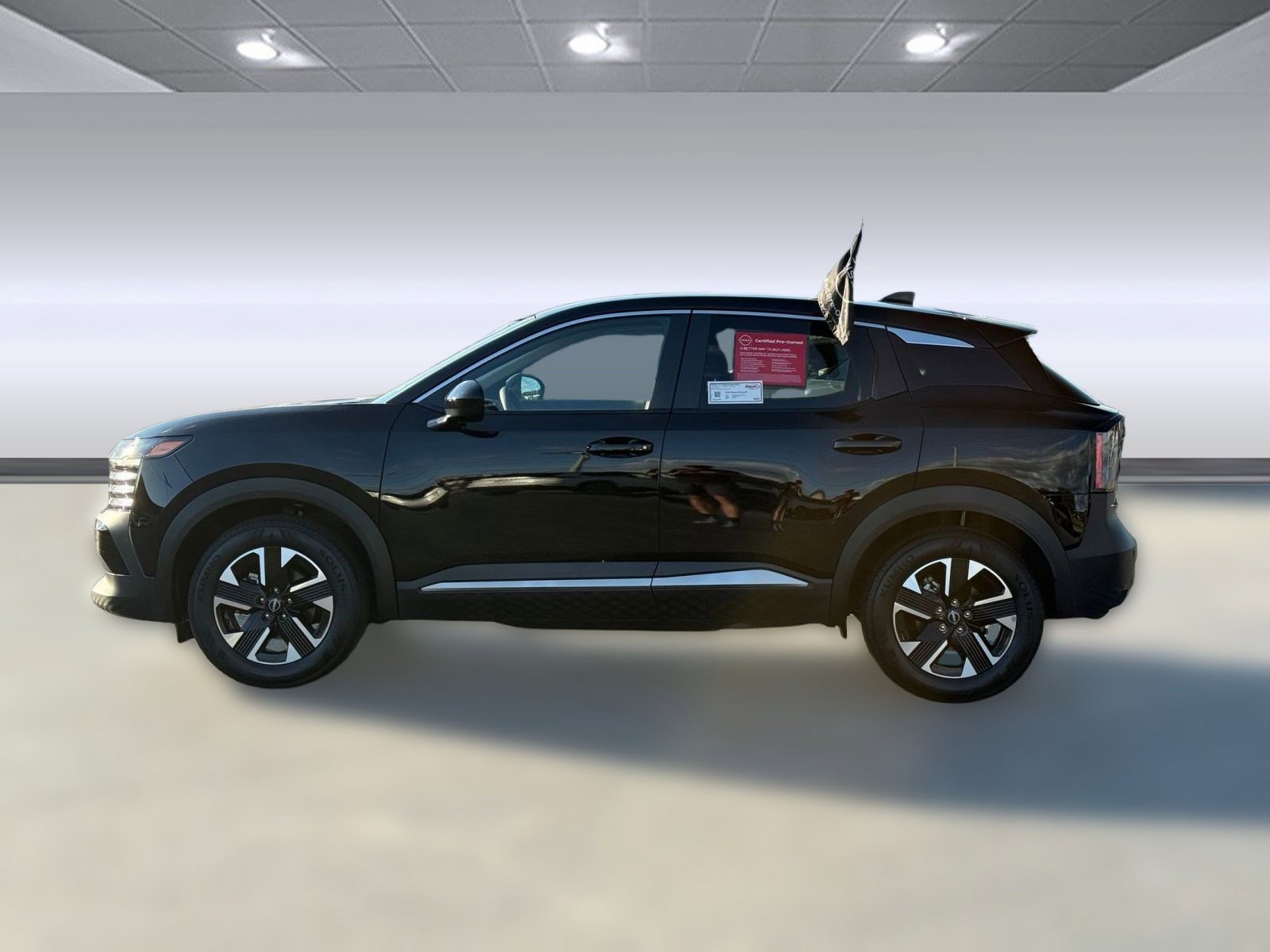 Certified 2025 Nissan Kicks SV image 2