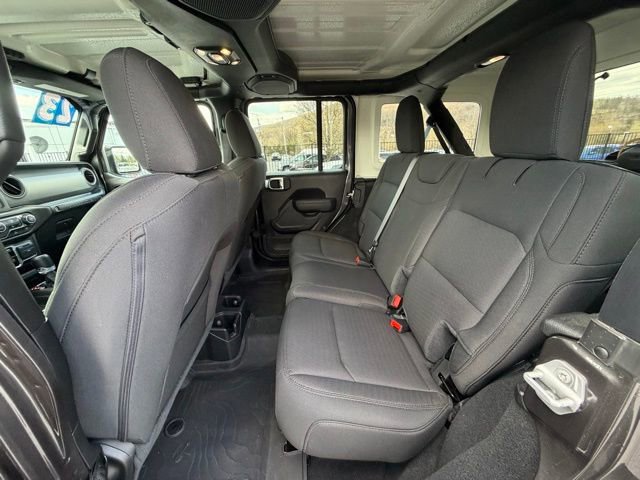 Used 2023 Jeep Wrangler Willys image 35
