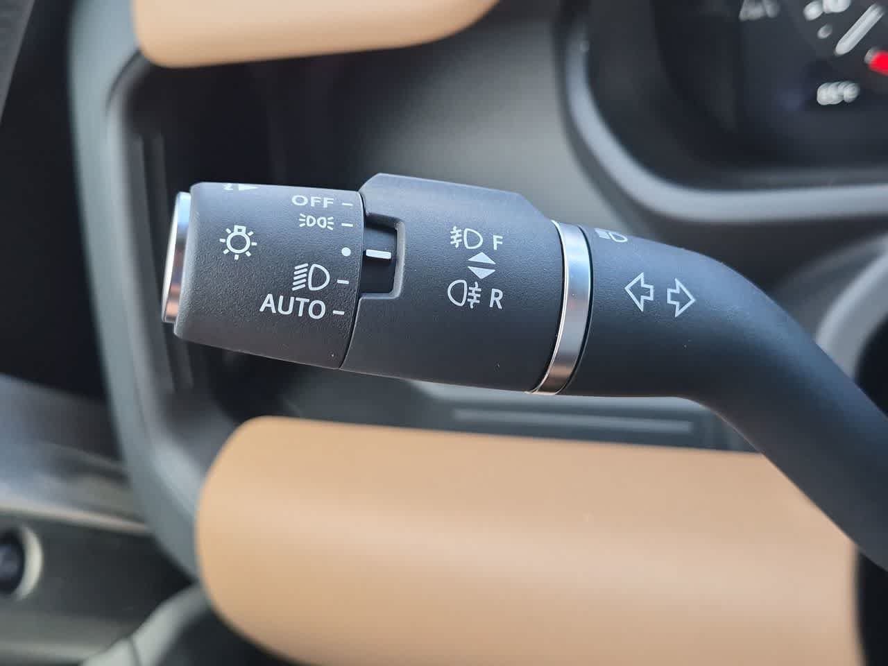 New 2026 Land Rover Defender 110 S AWD/4WD image 27