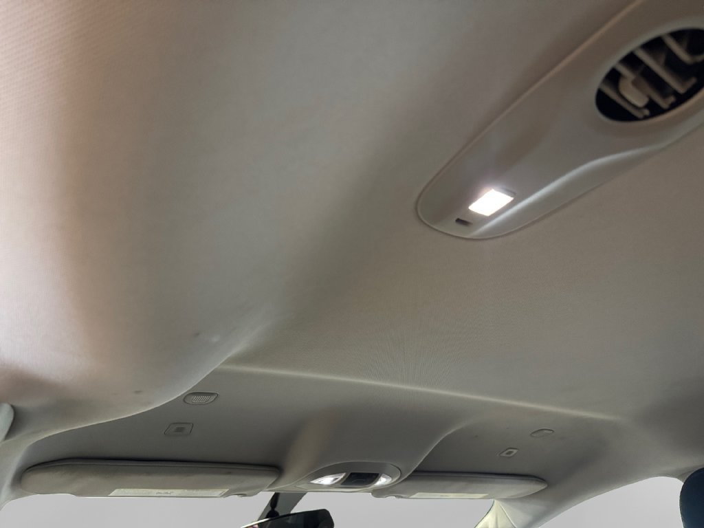 Used 2018 Chrysler Pacifica LX FWD image 23
