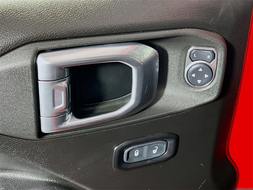 Used 2021 Jeep Wrangler Unlimited Rubicon image 17